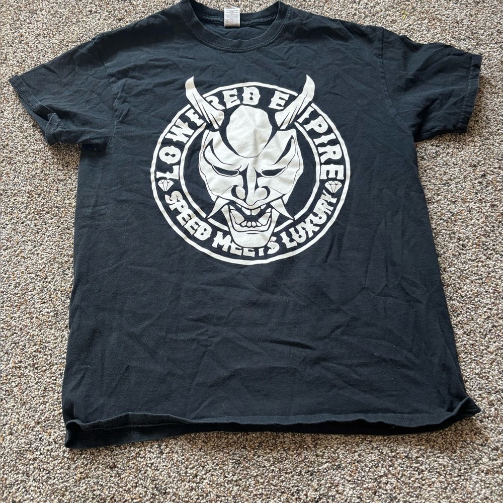 Black Graphic T-Shirt lowered empire medium